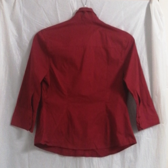 DEEP DARK RED WOMEN'S BUTTON DOWN  SHIRT WITH 3/4 SLEEVE - Picture 3 of 4